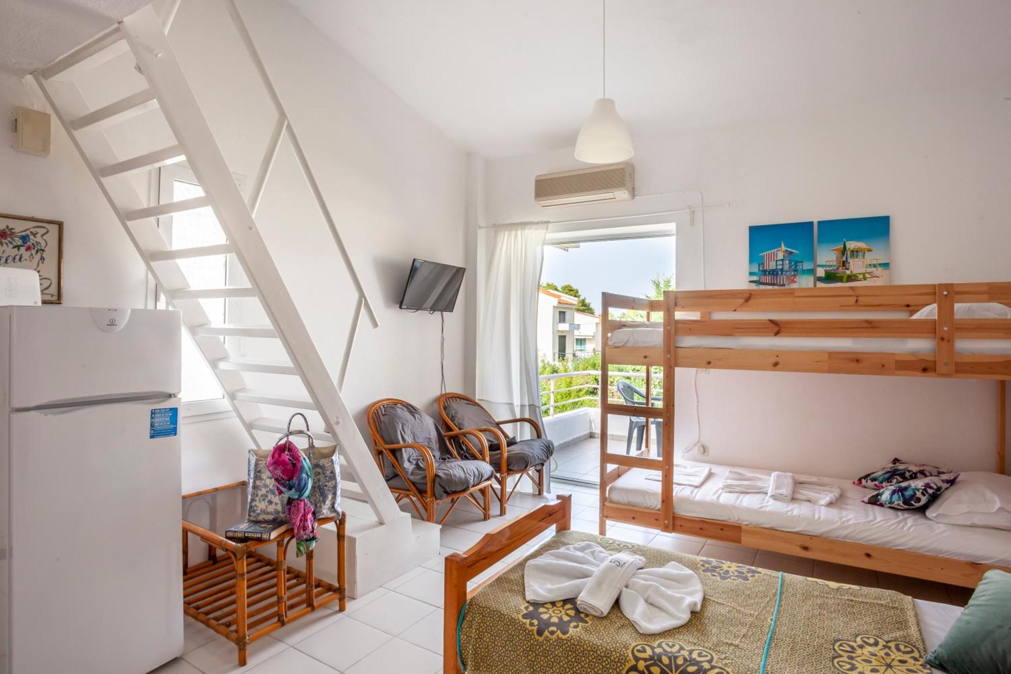 Akrotiri Apartment Πευκοχώρι Εξωτερικό φωτογραφία
