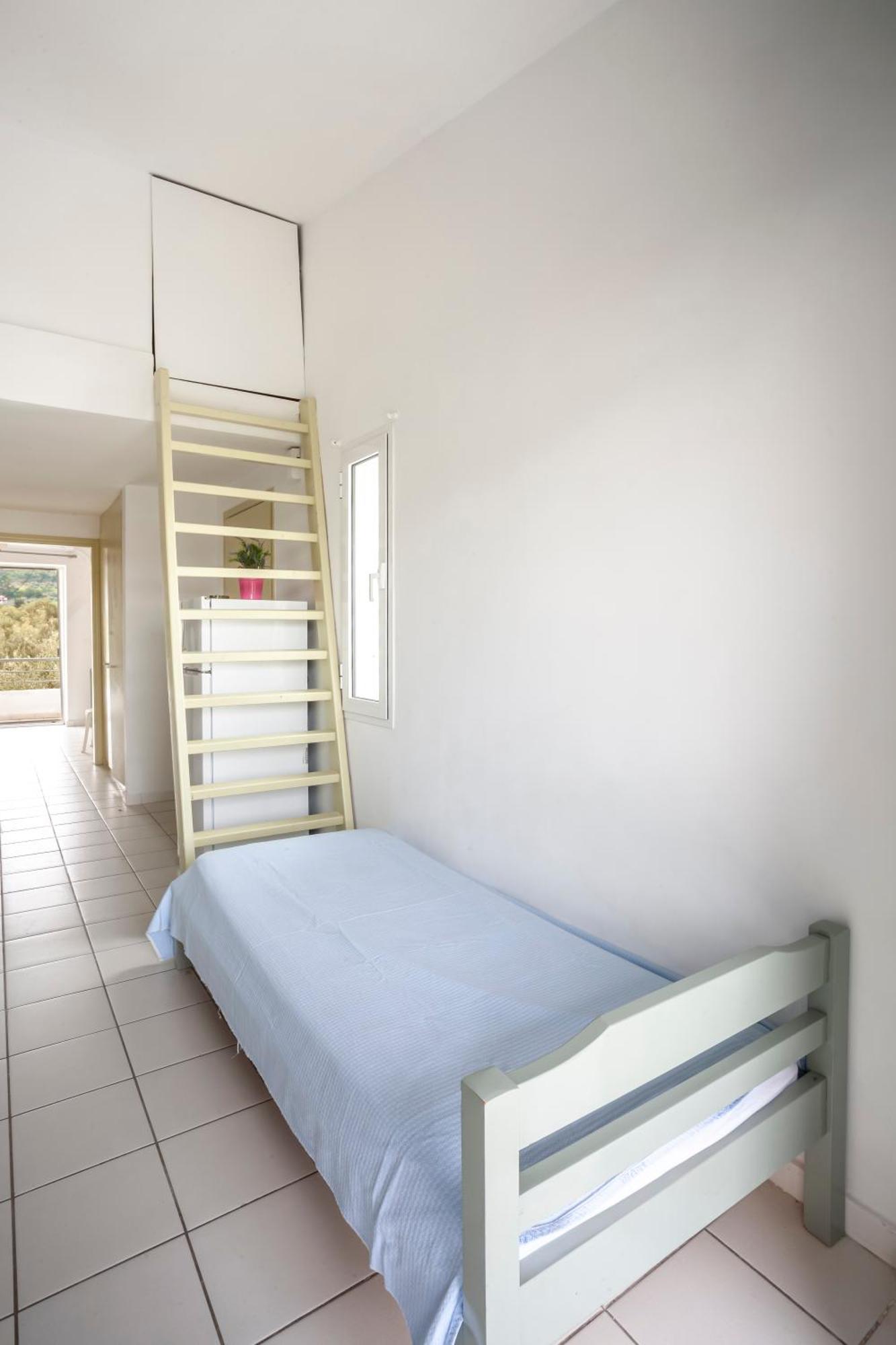Akrotiri Apartment Πευκοχώρι Εξωτερικό φωτογραφία
