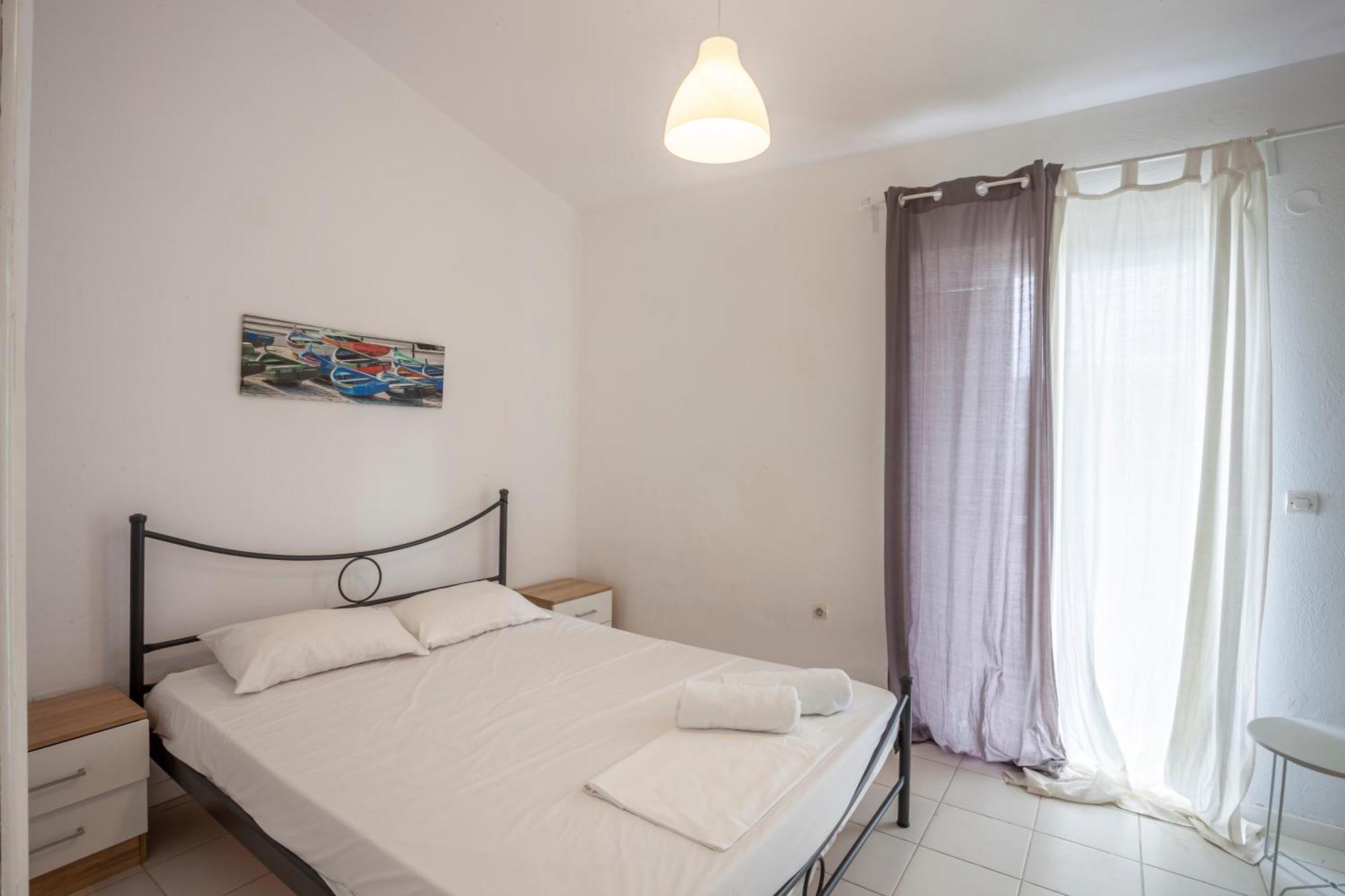 Akrotiri Apartment Πευκοχώρι Εξωτερικό φωτογραφία