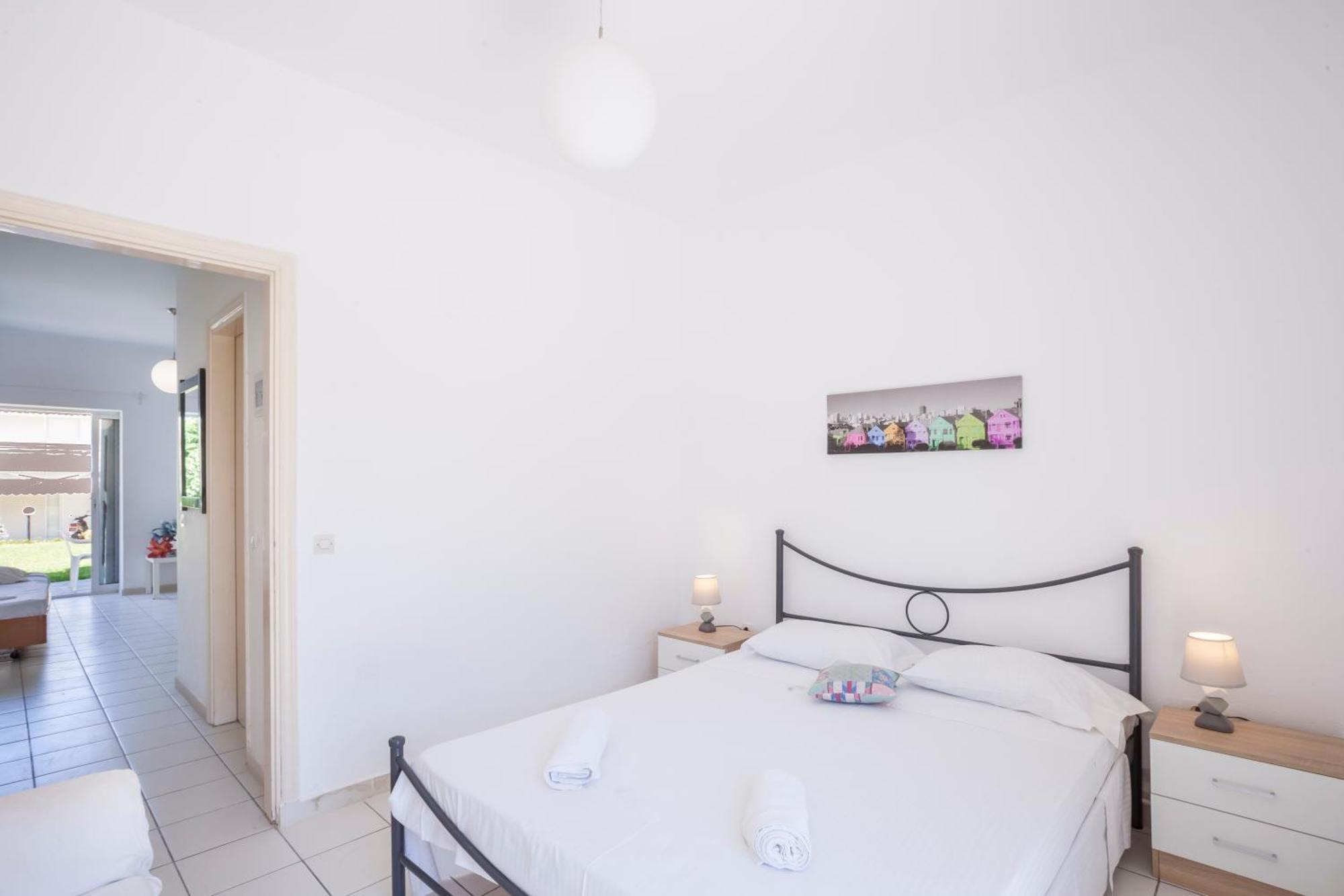 Akrotiri Apartment Πευκοχώρι Εξωτερικό φωτογραφία